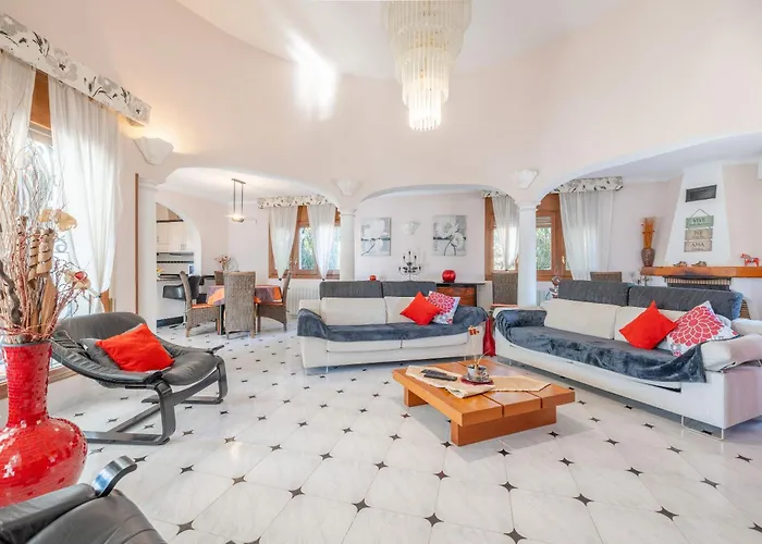 Paradise Villa
